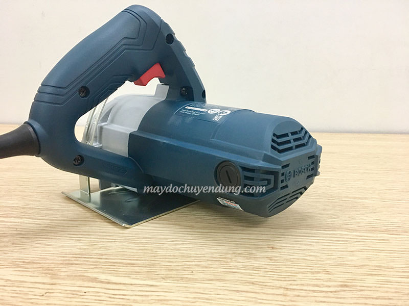 GDC 140 sở hữu 1 kiểu dáng khép kin với mặt bích phẳng nên ngăn ngừa tích tụ bụi tốt GDC 140 sở hữu 1 kiểu dáng khép kin với mặt bích phẳng nên ngăn ngừa tích tụ bụi tốt