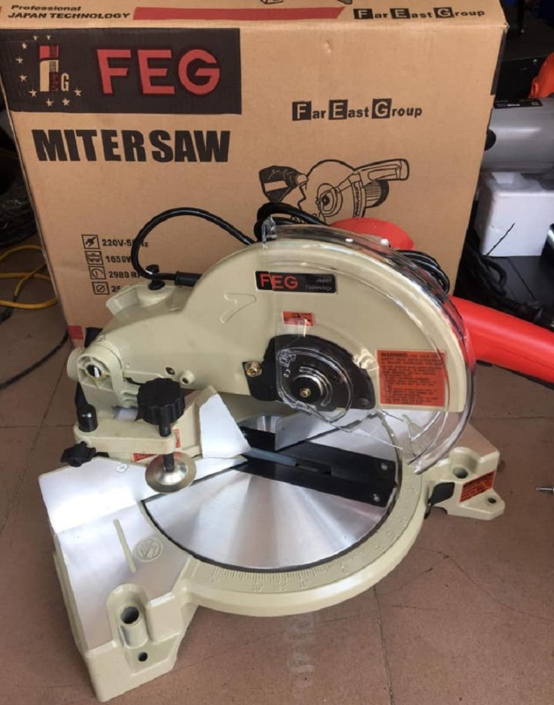 Máy cưa cắt góc nhôm gỗ đa năng FEG EG-1228 Máy cưa cắt góc nhôm gỗ đa năng FEG EG-1228