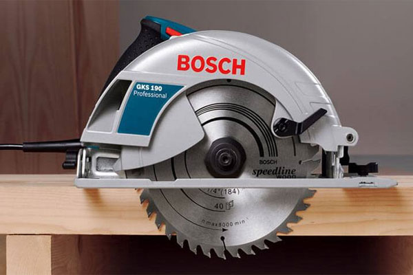 Máy cưa gỗ Bosch