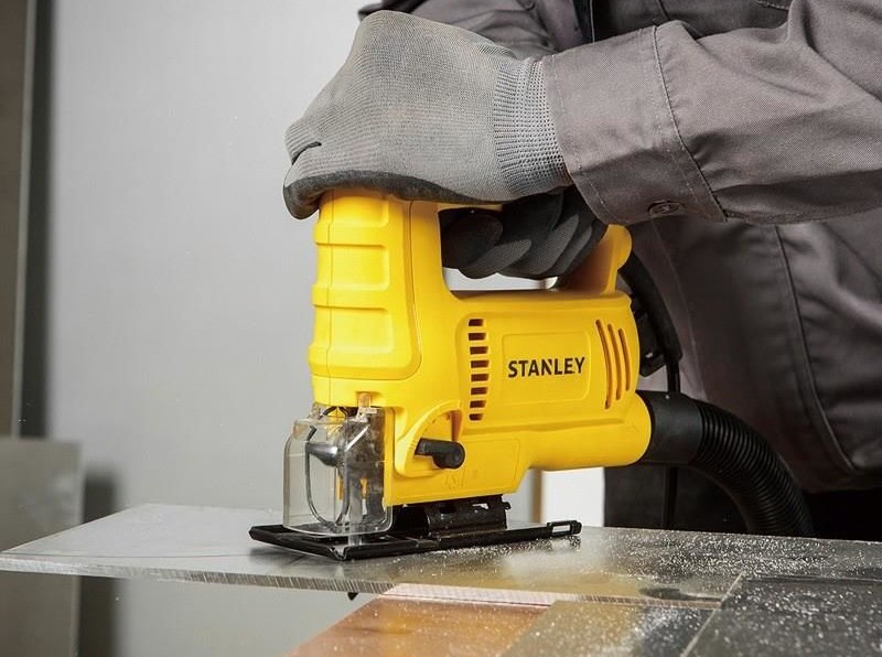 Cưa máy cầm tay Stanley, Dewalt hay Makita được ưa chuộng hàng đầu hiện nay May-cua-long-stanley-sj60-2