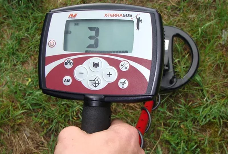 Máy dò X-Terra 505 Minelab Úc Máy dò X-Terra 505 Minelab Úc