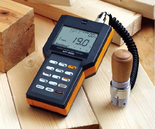 Máy đo độ ẩm gỗ là thiết bị không thể thiếu trong ngành chế biến, bảo quản gỗ