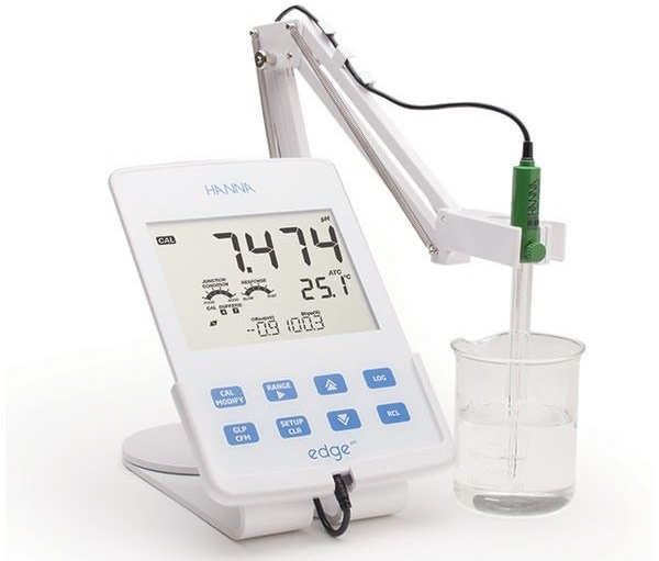Máy đo pH để bàn đo chính xác cao được dùng nhiều trong thí nghiệm