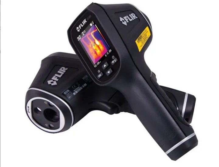 Thiết kế bền chắc két hợp ống kính cảm biến hồng ngoại Thiết kế bền chắc két hợp ống kính cảm biến hồng ngoại