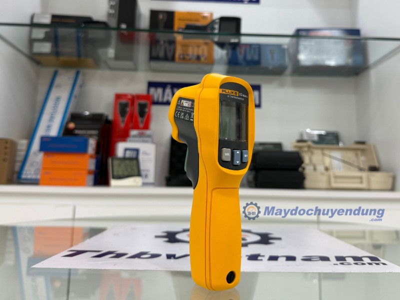 Máy đo hồng ngoại cho phép đo nhiệt độ mà không cần tiếp xúc 