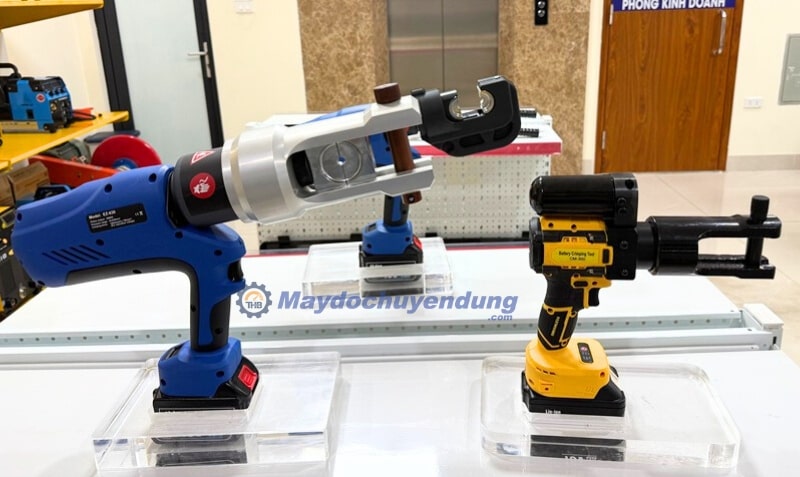 Máy ép cos dùng pin