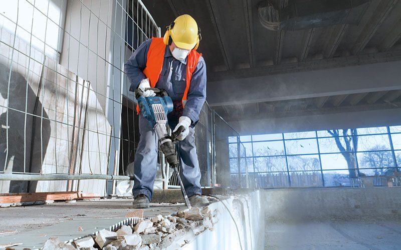 Máy đục bê tông Bosch GSH 11VC