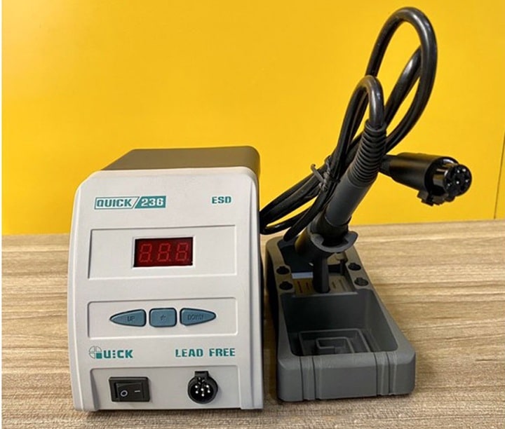 Máy hàn thiếc Quick 236 hoạt động ổn định, công suất 90W