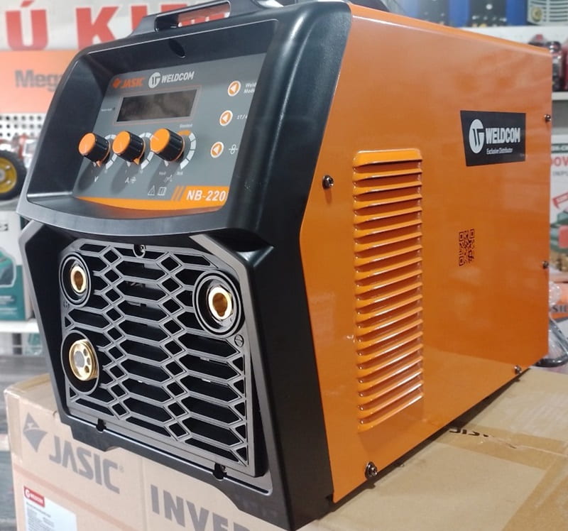 Thiết kế chắc chắn, dễ sử dụng