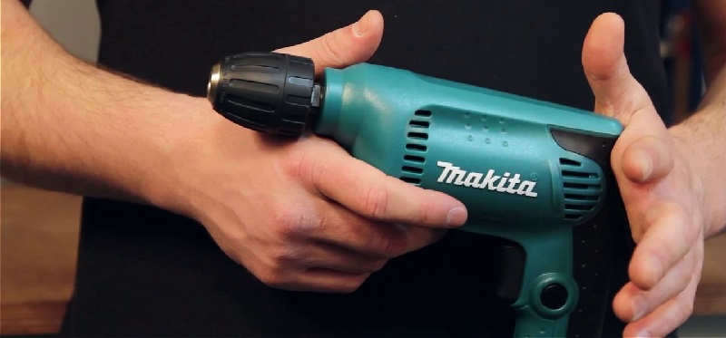 Máy khoan Makita 6413 Máy khoan Makita 6413