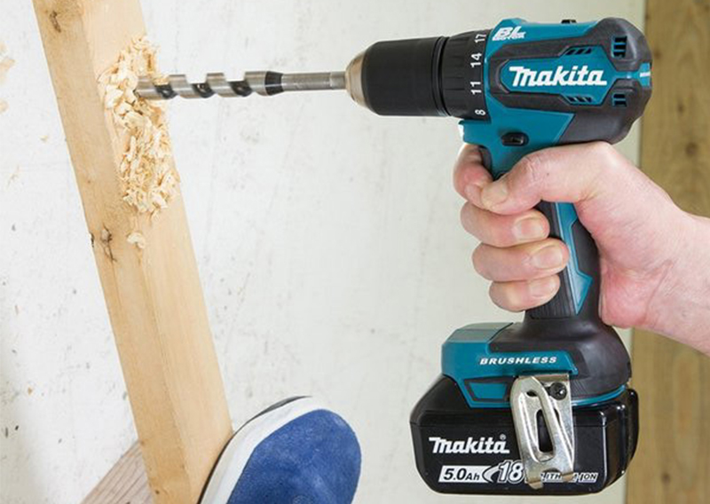 Máy khoan pin Makita DDF483RFE 18V Máy khoan pin Makita DDF483RFE 18V