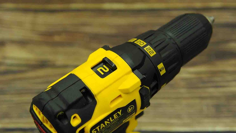 Stanley SBD201D2K sở hữu hộp số 2 tốc độ