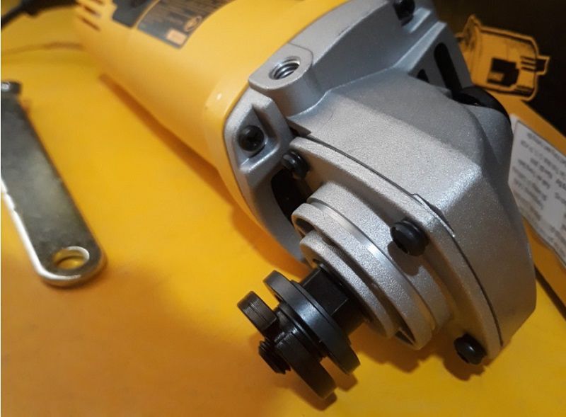 Đầu máy thiết kế chắc chắn