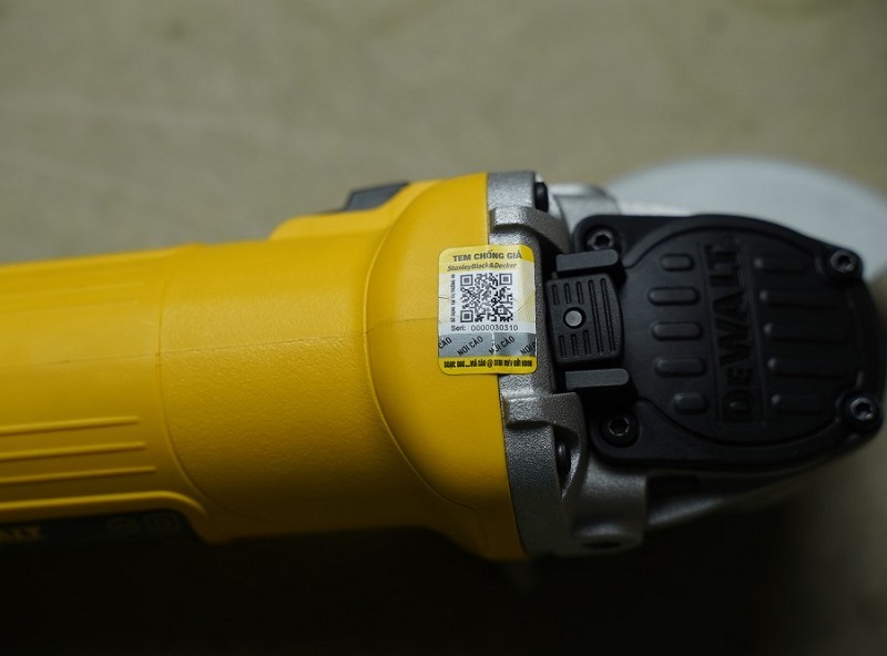 Máy mài Dewalt DWE8100S chính hãng