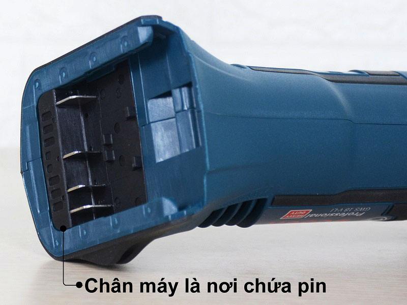 Vị trí lắp pin của Bosch GWS 18V-LI Vị trí lắp pin của Bosch GWS 18V-LI