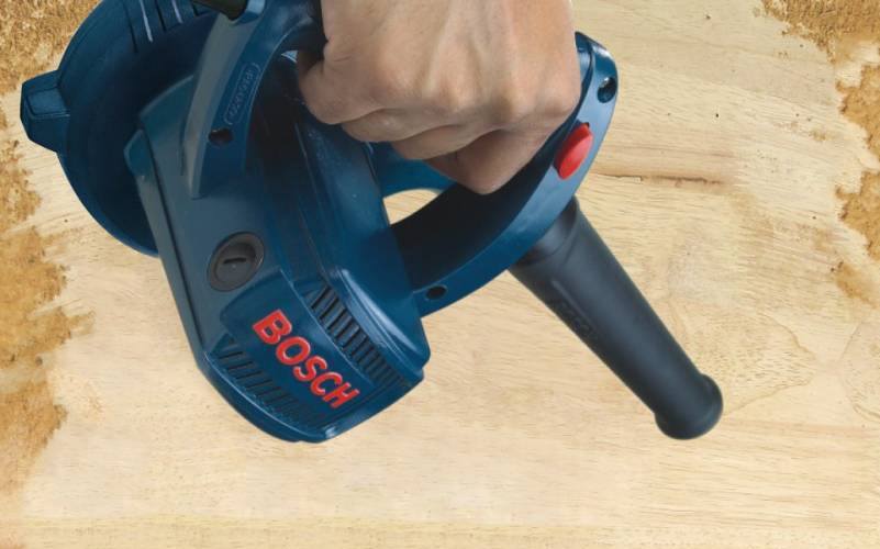 Đặc điểm cơ bản của máy thổi Bosch GBL 620
