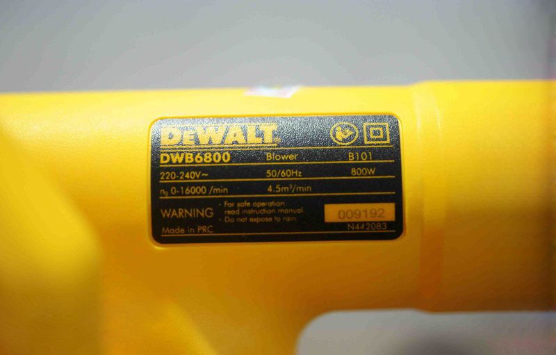THÔNG SỐ KỸ THUẬT của Dewalt DWB6800 THÔNG SỐ KỸ THUẬT của Dewalt DWB6800
