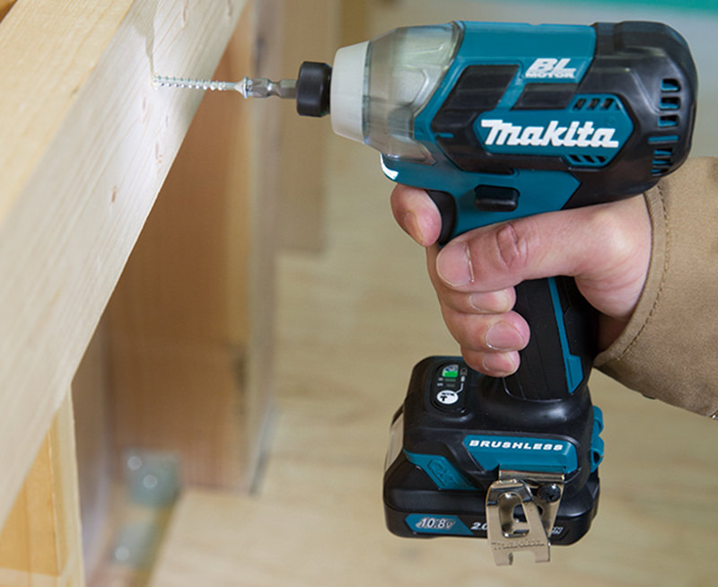 Máy vặn vít dùng pin Makita TD110DSAE Máy vặn vít dùng pin Makita TD110DSAE