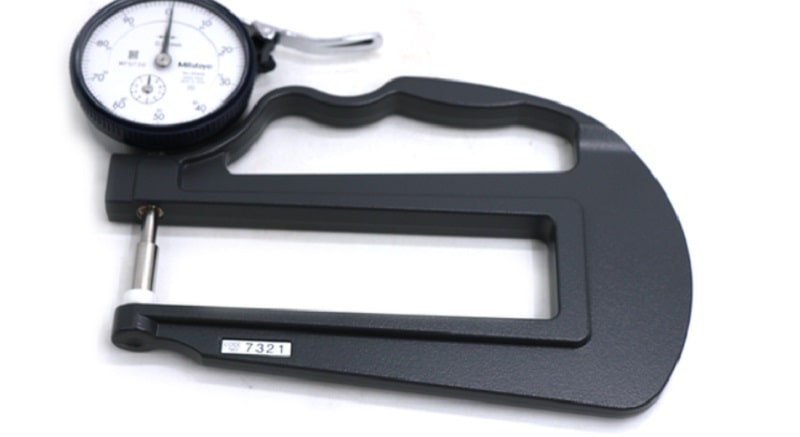 Đồng hồ đo độ dày Mitutoyo 7321 được làm bằng chất liệu cứng cáp, chịu được va chạm giúp sản bền lâu Đồng hồ đo độ dày Mitutoyo 7321 được làm bằng chất liệu cứng cáp, chịu được va chạm giúp sản bền lâu