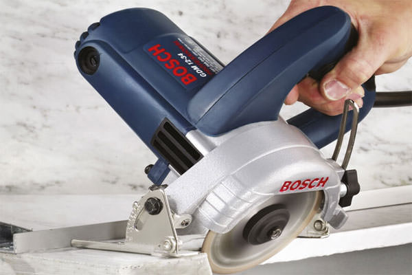 Máy cắt rãnh tường Bosch