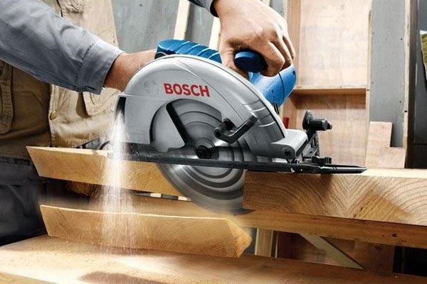 Cấu tạo và nguyên lý của máy cưa đĩa Bosch