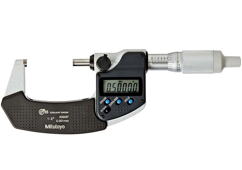 Panme đo ngoài điện tử Mitutoyo 293-343-30 có vạch chia nhỏ nhất là 0.001mm, độ chính xác cao lên đến ± 1µm