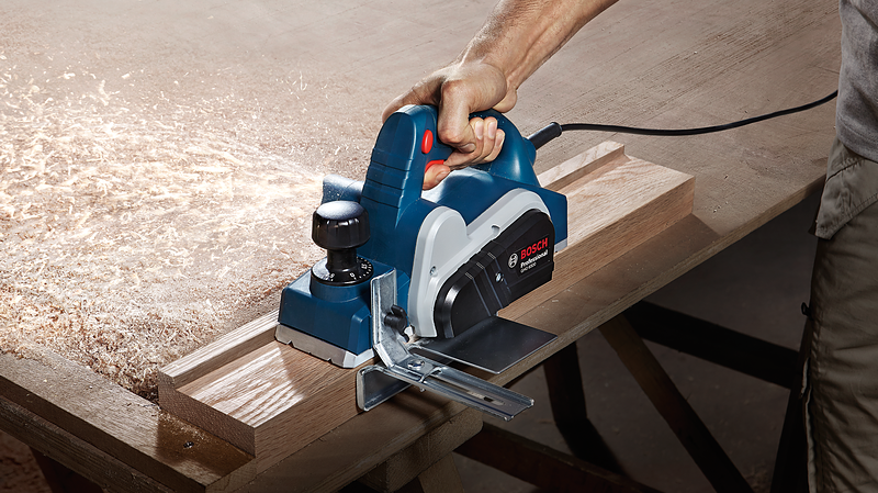 máy bào gỗ bosch GHO 6500