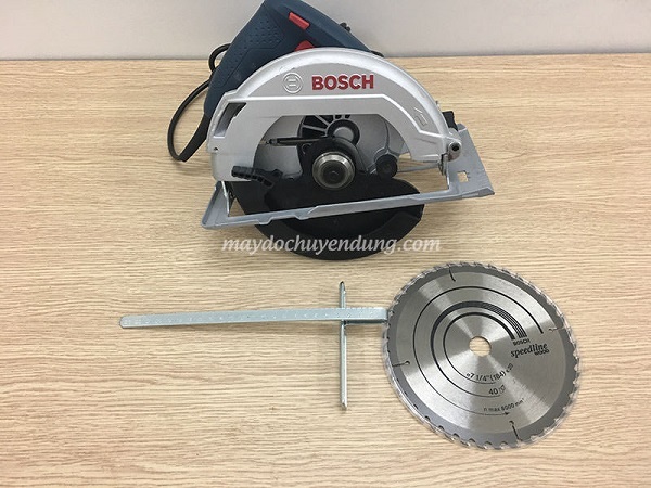 Máy cưa đĩa Bosch GKS 235