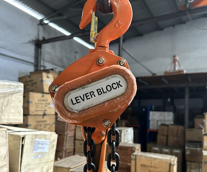 Pa lăng xích Kenbo LB1.5 được ứng dụng trong nhiều lĩnh vực