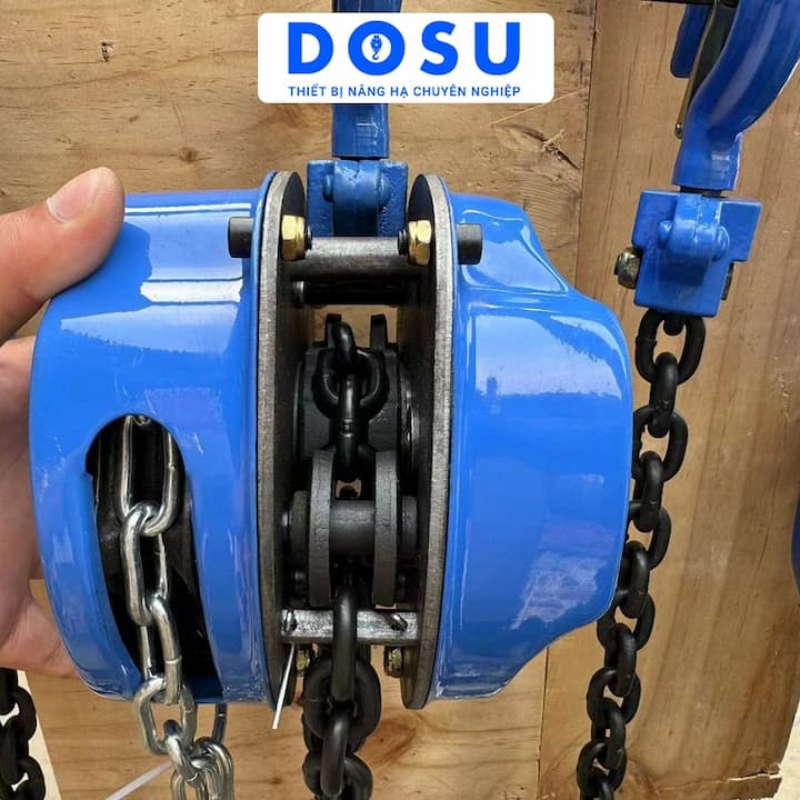 DOSU 3T-5M là pa lăng xích được hãng thiết kế khá nhỏ gọn