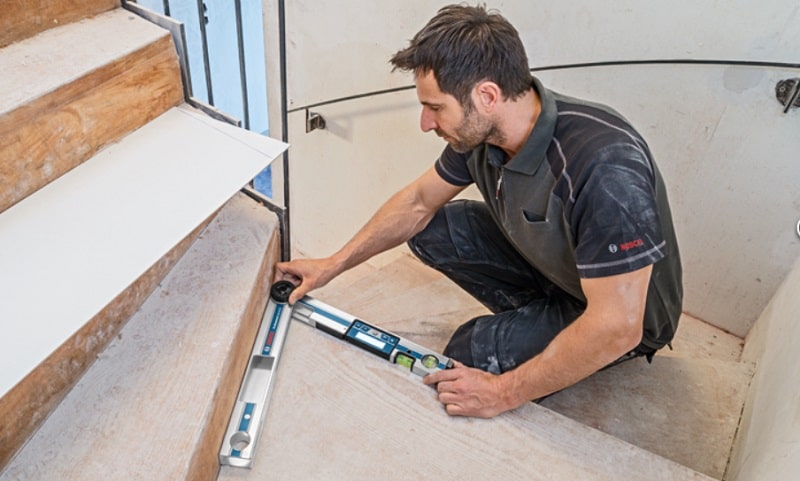 Thước đo góc kỹ thuật số Bosch GAM 220 một thiết bị đo điện tử nổi bật trong các dòng máy hiện đại mới nhất, Thước đo góc kỹ thuật số Bosch GAM 220 một thiết bị đo điện tử nổi bật trong các dòng máy hiện đại mới nhất