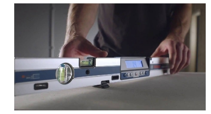 Thước đo nghiêng kỹ thuật số Bosch GIM 120 sử dụng công nghệ đo và xử lý điện tử nên có được những kết quả cực kỳ chính xác Thước đo nghiêng kỹ thuật số Bosch GIM 120 sử dụng công nghệ đo và xử lý điện tử nên có được những kết quả cực kỳ chính xác
