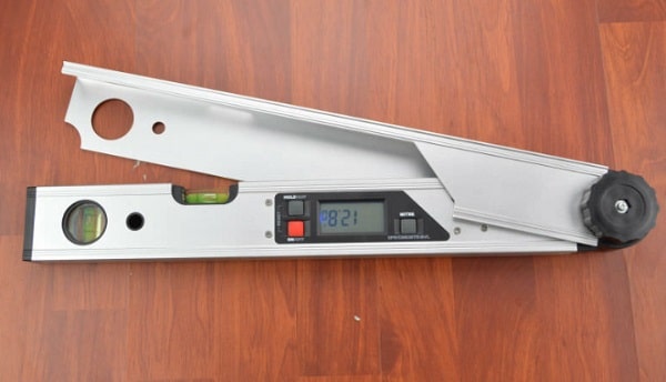 Thước thủy đo góc 83015 dùng chủ yếu trong xây dựng, nội thất cho độ chính xác cao