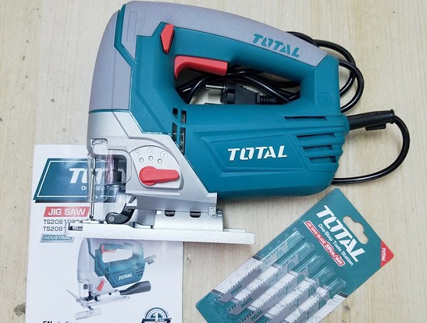 Máy cưa lọng Total TS205656