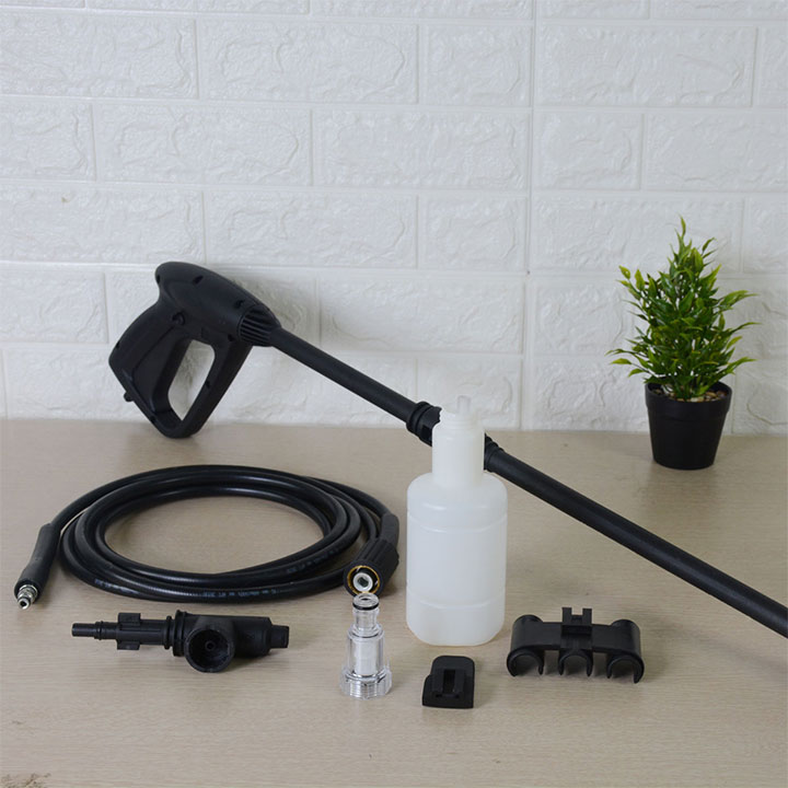 Phụ kiện của máy rửa xe gia đình Makita HW101 Phụ kiện của máy rửa xe gia đình Makita HW101