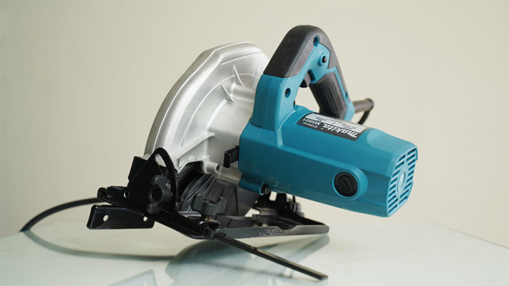 Hình ảnh máy cưa đĩa Makita M5801B