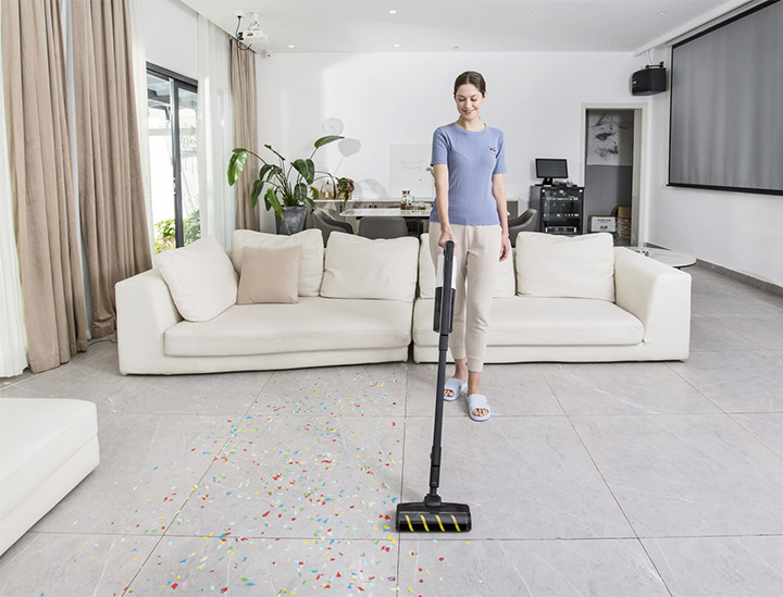 Karcher VC4 S Cordless có lực hút mạnh, nhanh, gom bụi tốt