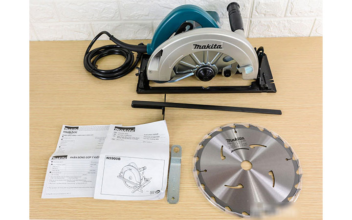 Trọn bộ máy cưa đĩa Makita N5900B
