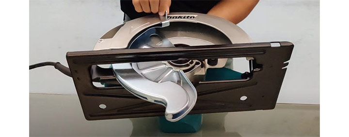 Máng đĩa làm bằng hợp kim nhôm, di chuyển mượt mà theo đường cắt