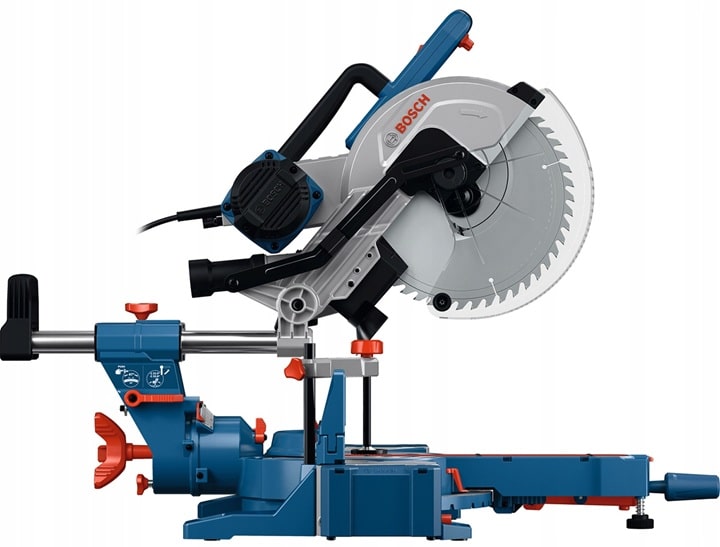 Máy cưa Bosch GCM 340-305 D có kết cấu chắc chắn