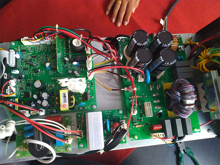 Linh kiện bên trong máy cắt Riland CUT 63 G