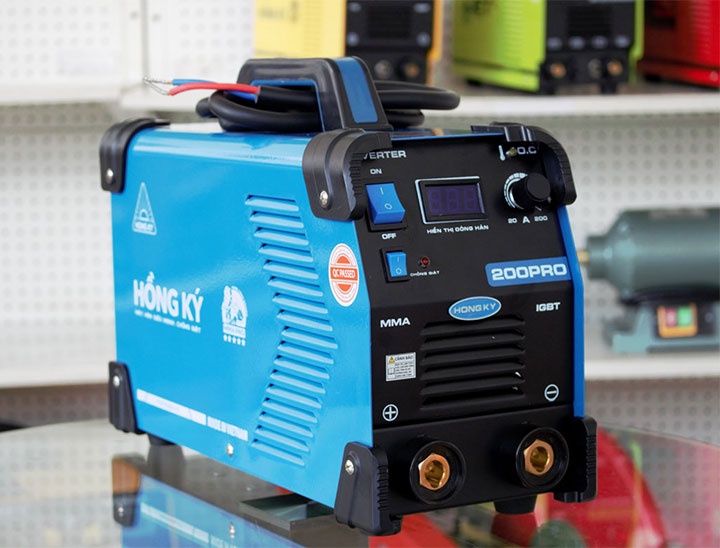 Hình ảnh thực tế của máy hàn điện tử MMA 200 PRO