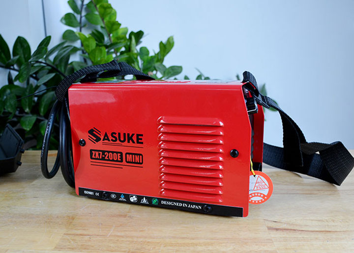 Hình ảnh thực tế máy hàn mini Sasuke ZX7-200E Hình ảnh thực tế máy hàn mini Sasuke ZX7-200E