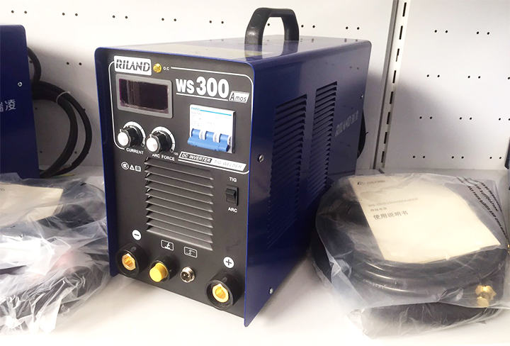 Hình ảnh máy hàn Tig Riland WS 300A Hình ảnh máy hàn Tig Riland WS 300A