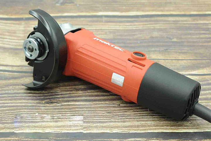 Hình ảnh máy mài góc Maktec MT961 Hình ảnh máy mài góc Maktec MT961
