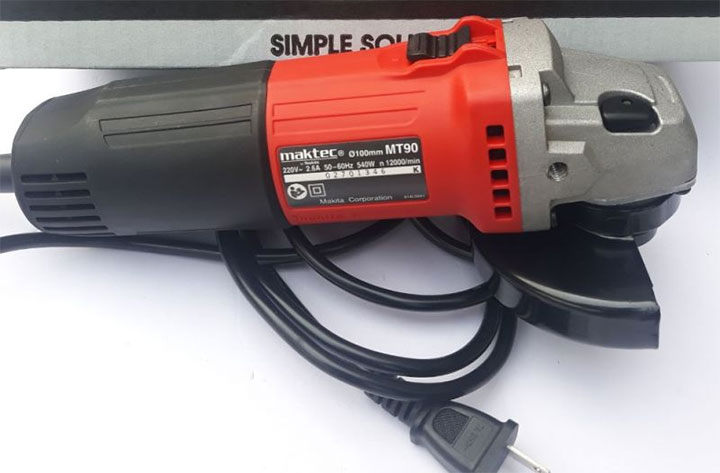Hình ảnh thực tế của máy mài góc Maktec MT90