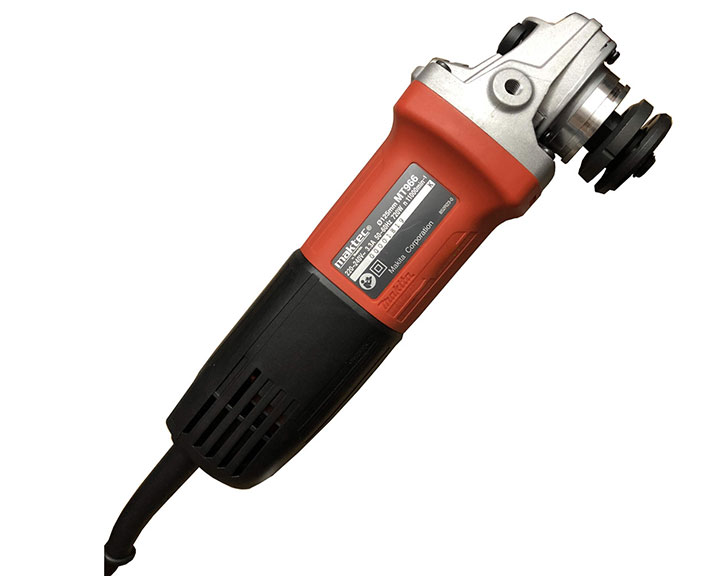Máy mài góc Maktec MT966 thiết kế dạng cầm tay dễ sử dụng