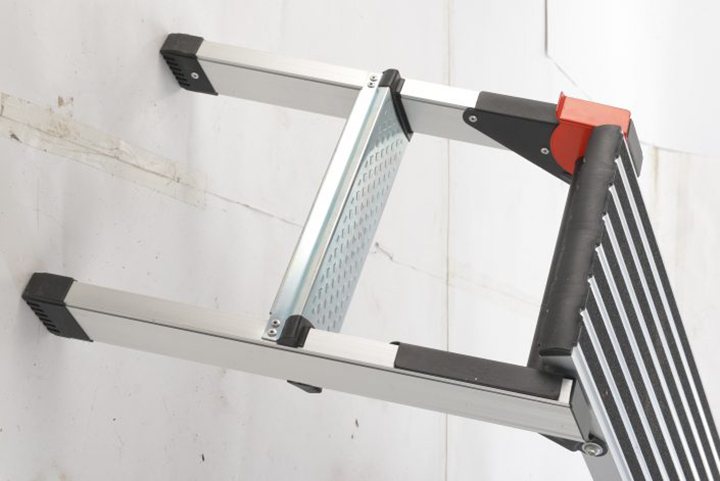 Chất liệu nhôm cao cấp, an toàn