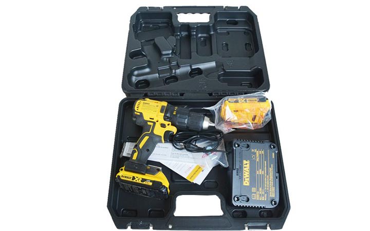 Hộp máy khoan pin 18V Dewalt DCD777D2 Hộp máy khoan pin 18V Dewalt DCD777D2