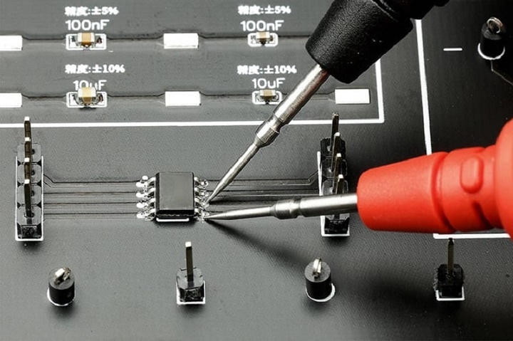 Que đo điện TL31 siêu mảnh để đo những chi tiết nhỏ